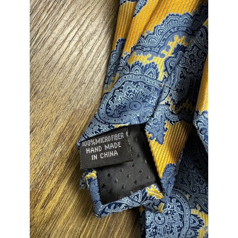 Stacy Adams Signature Gold Mens Paisley Necktie Yellow Blue Microfiber Hand Made - Picture 2 of 14
